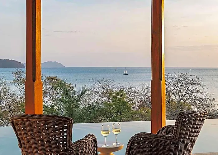 Santarena At Catalinas